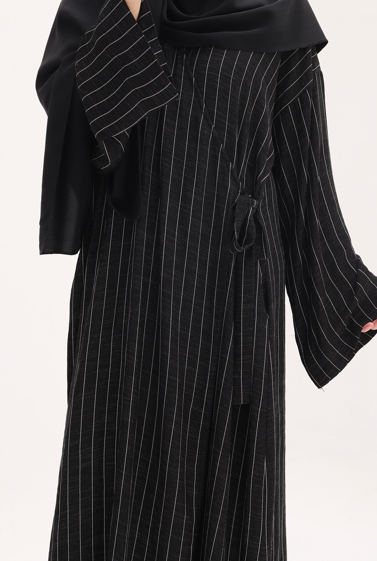 Abaya kimono à nouer noir rayé