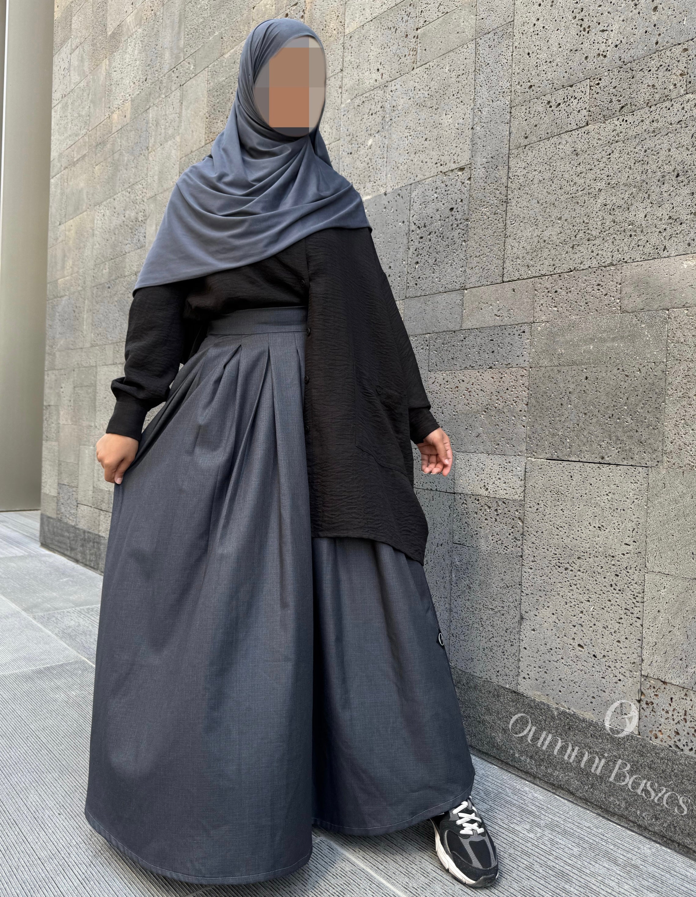 Out fit with black,skirt and school skirt 