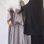Khaleesi outfit gray